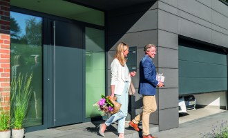 Nowy wymiar elegancji. Drzwi zewnętrzne. ThermoPlan Hybrid firmy Hörmann
