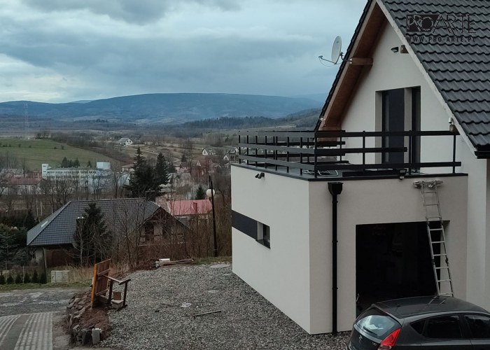 Realizacja projektu domu TRYPOLIS 3 - grupa Trypolis na Facebooku, odwrócone wejście